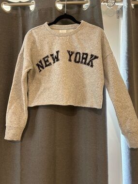 New York Cropped Sweater
